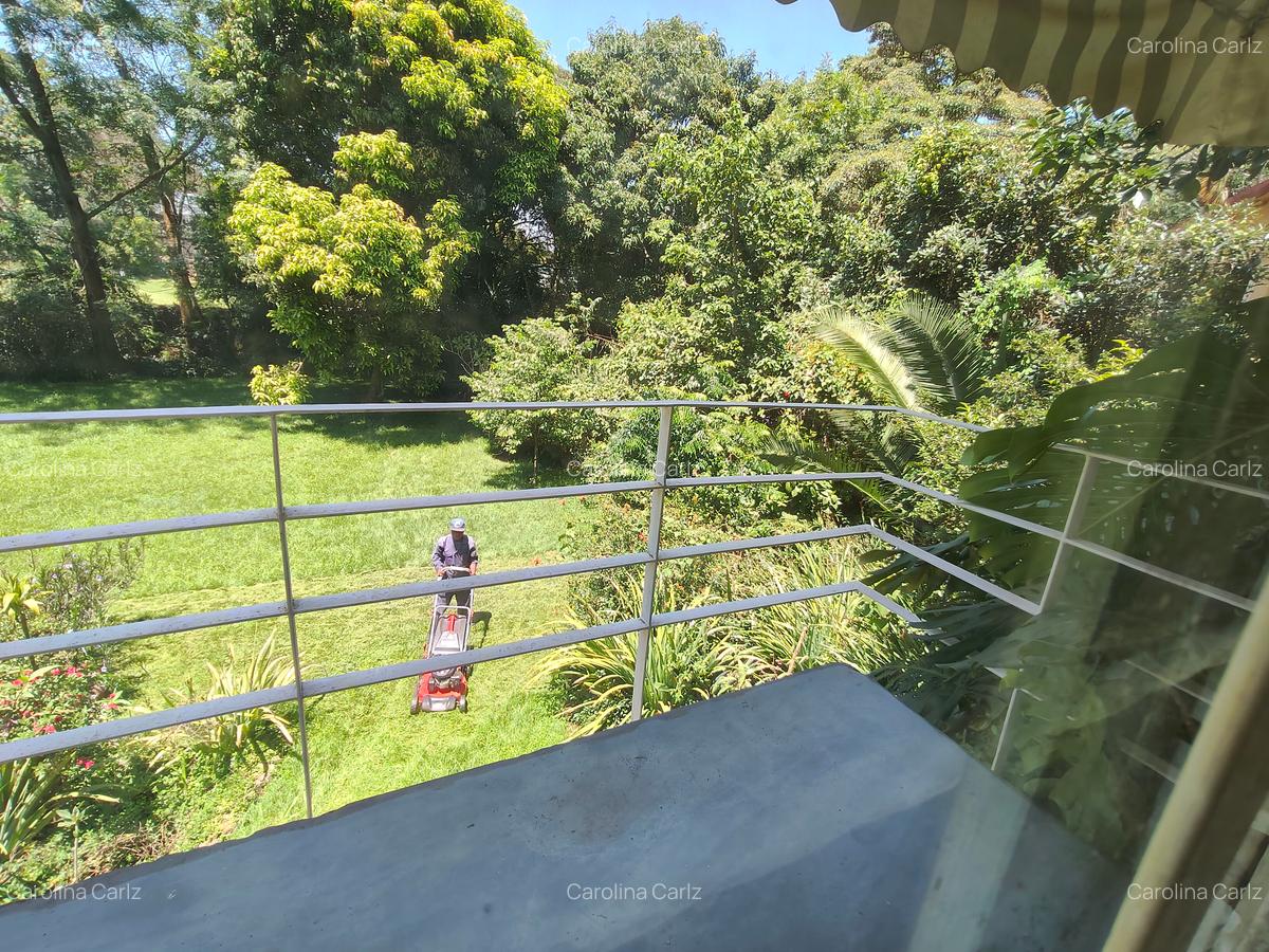 2 Bed House with En Suite at Lakeview - 4