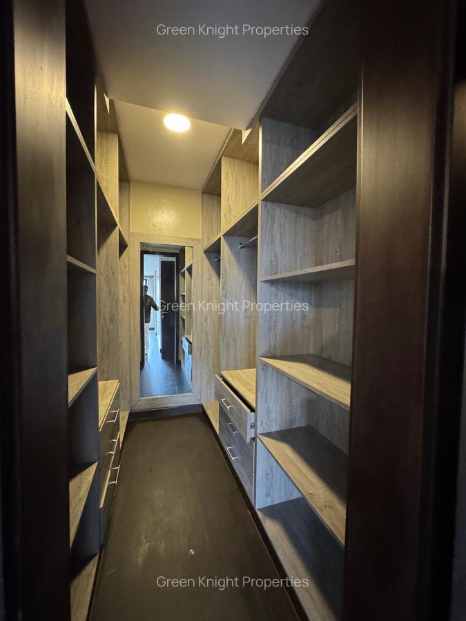 Serviced 4 Bed Apartment with En Suite in Kilimani - 14