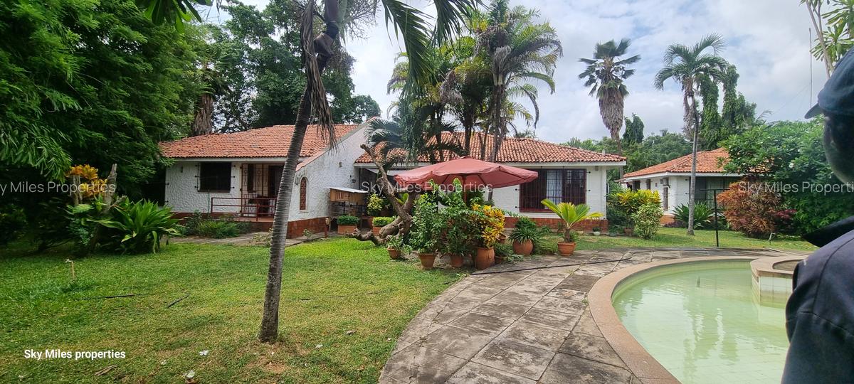 0.7299 ha Commercial Property with Backup Generator at Mtwapa - 18