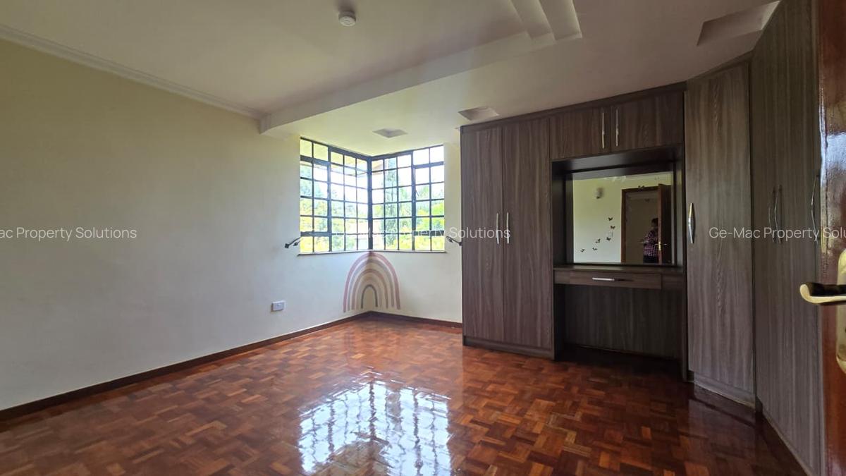 4 Bed House with En Suite in Kitisuru - 17