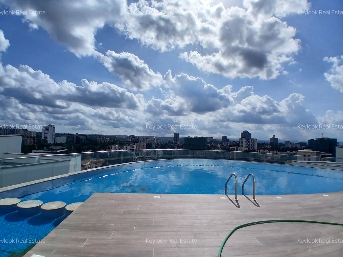 3 Bed Apartment with En Suite at Riverside Drive - 1