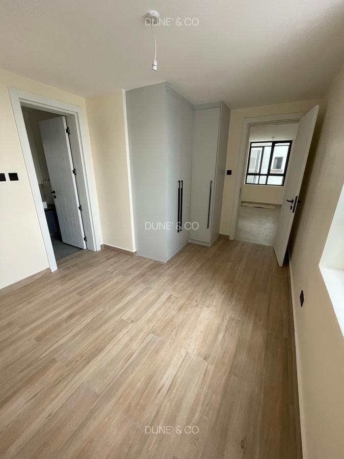 4 Bed Apartment with En Suite in Westlands Area - 12