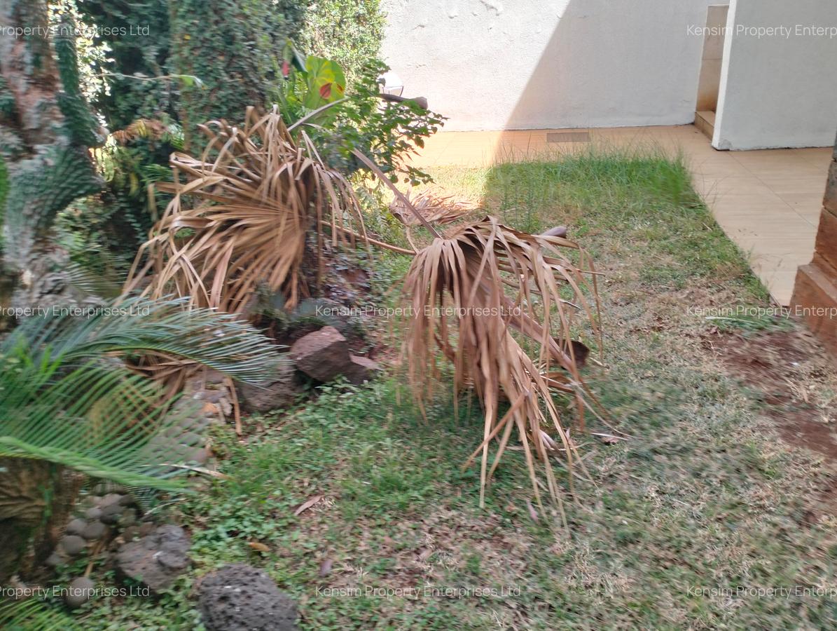 4 Bed Townhouse with En Suite in Lavington - 15