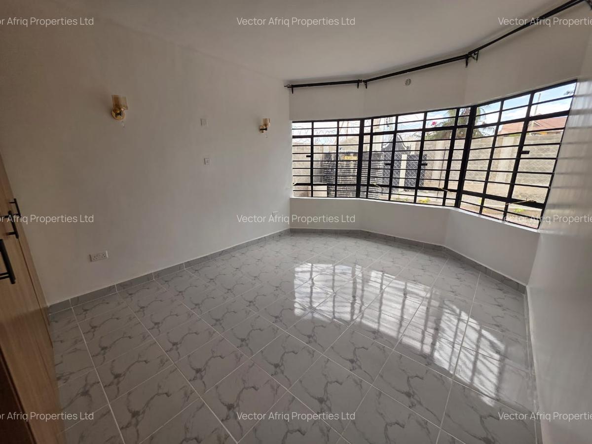 4 Bed House with En Suite in Kitengela - 3