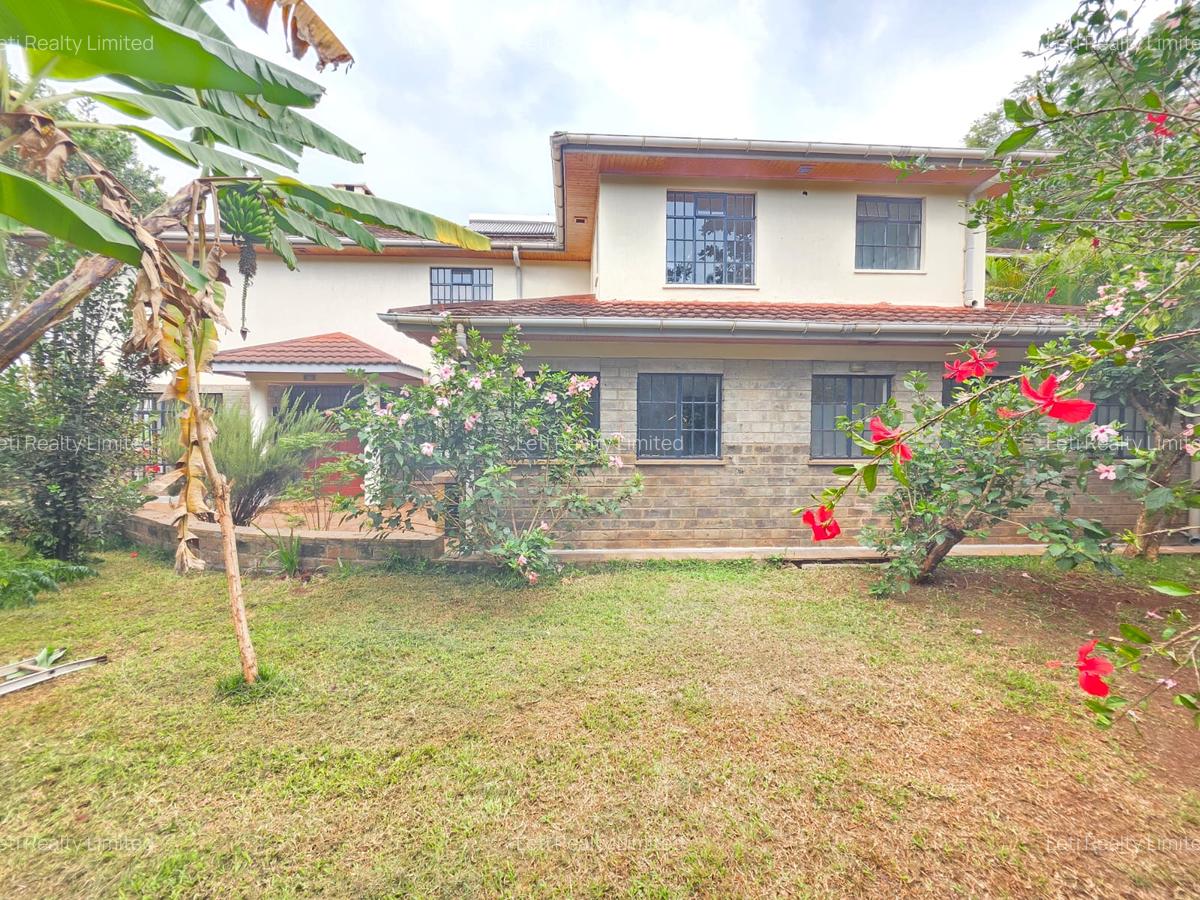 5 Bed House with En Suite in Runda - 3