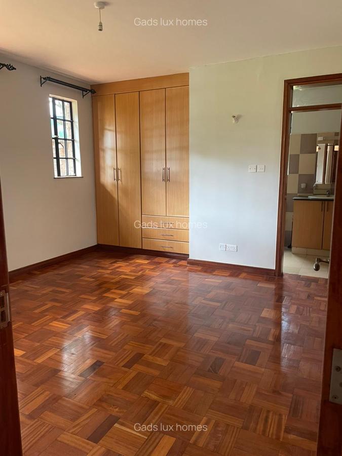 4 Bed Townhouse with En Suite at Runda - 6