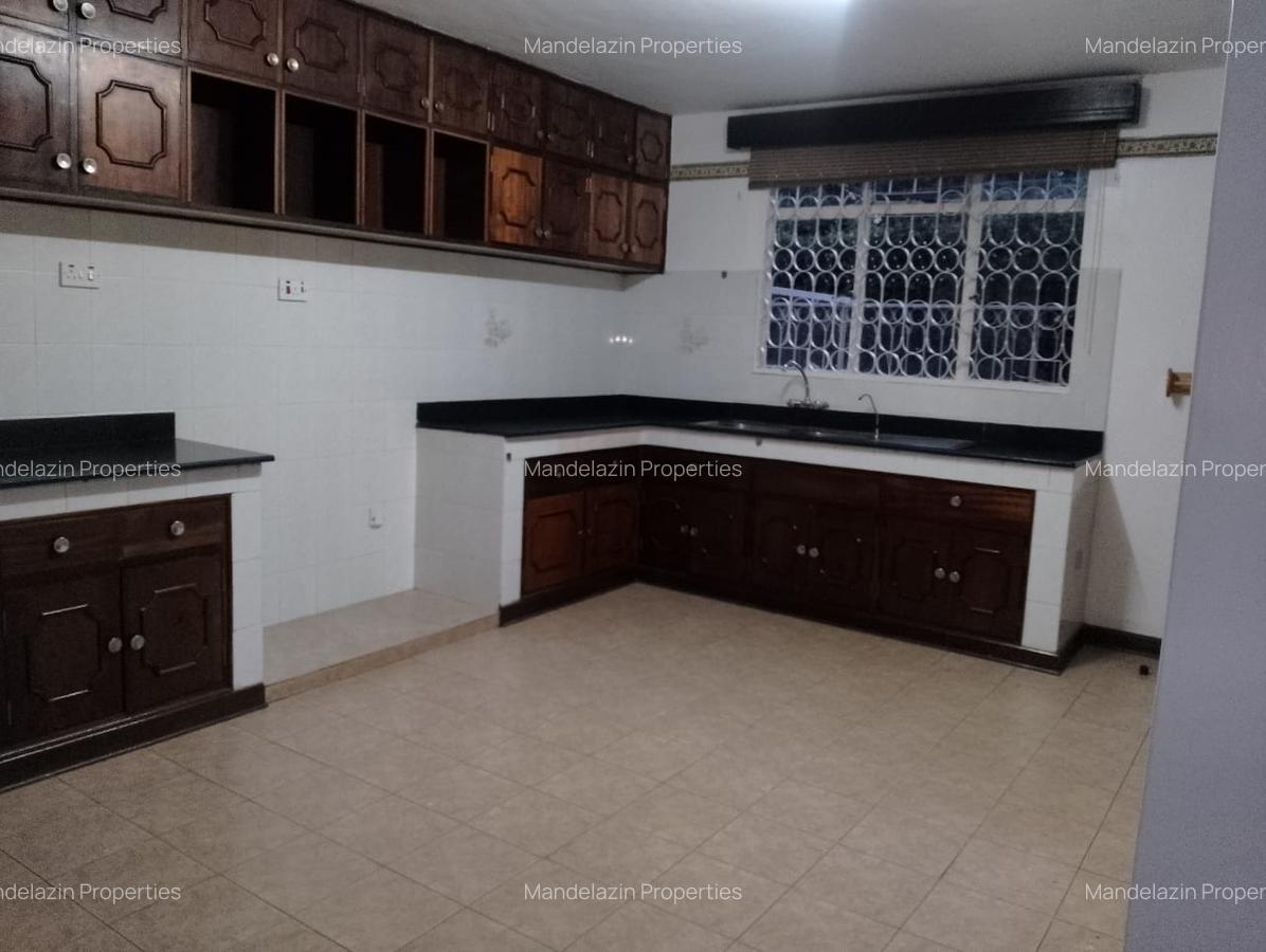 5 Bed House with En Suite at Off Ruaka Road - 16