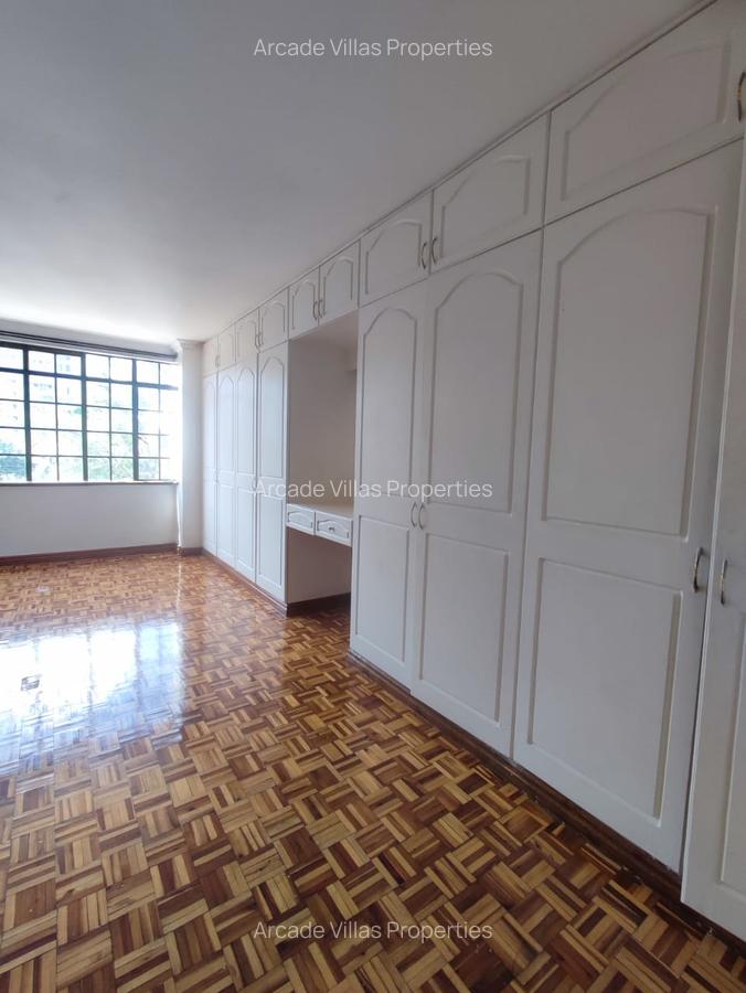 Furnished 3 Bed Apartment with En Suite in Kileleshwa - 15