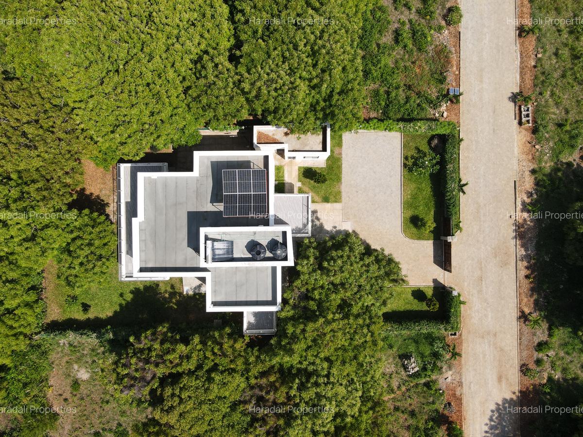 0.25 ac Land at Kuruwitu - 3