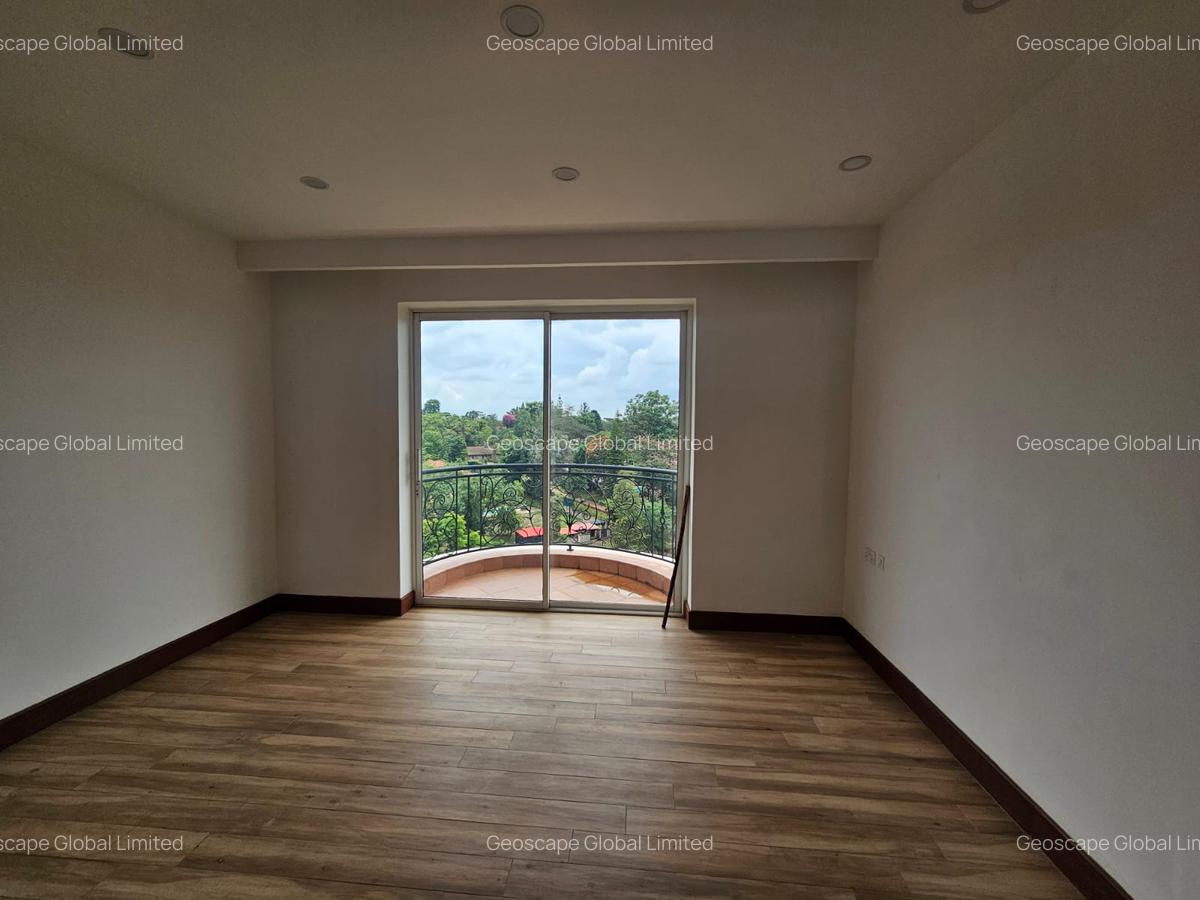 3 Bed Apartment with En Suite in Westlands Area - 4