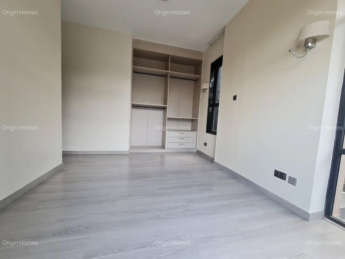 2 Bed Apartment with En Suite at Westlands - 17