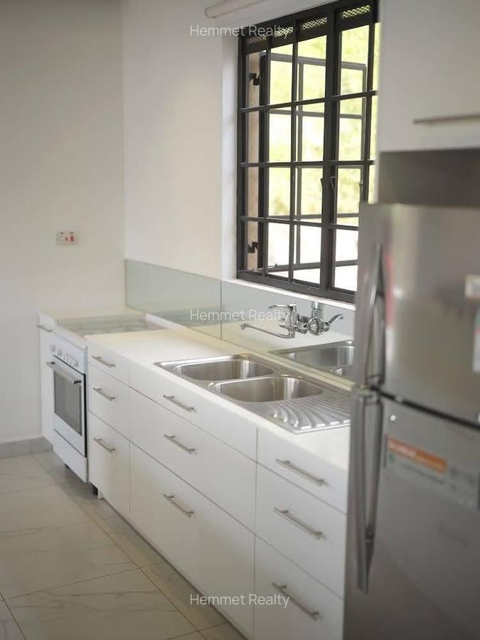 2 Bed House with En Suite in Kitisuru - 7