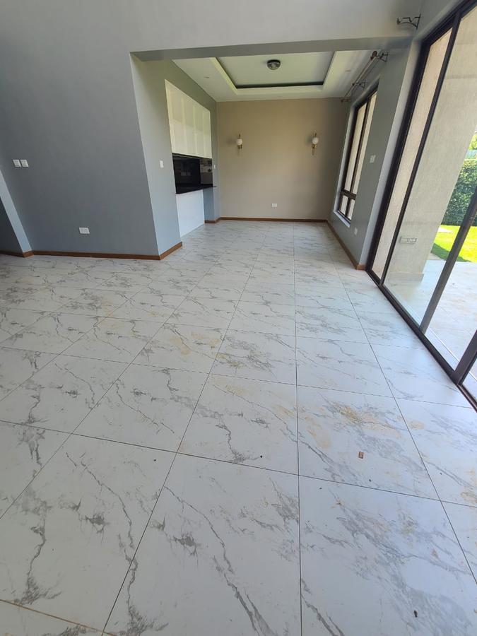 4 Bed Villa with En Suite in Runda - 11