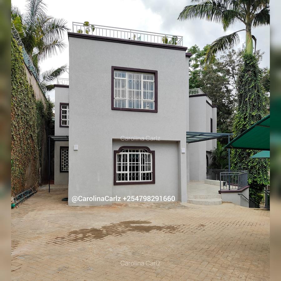 4 Bed Townhouse with En Suite at Westlands - 19