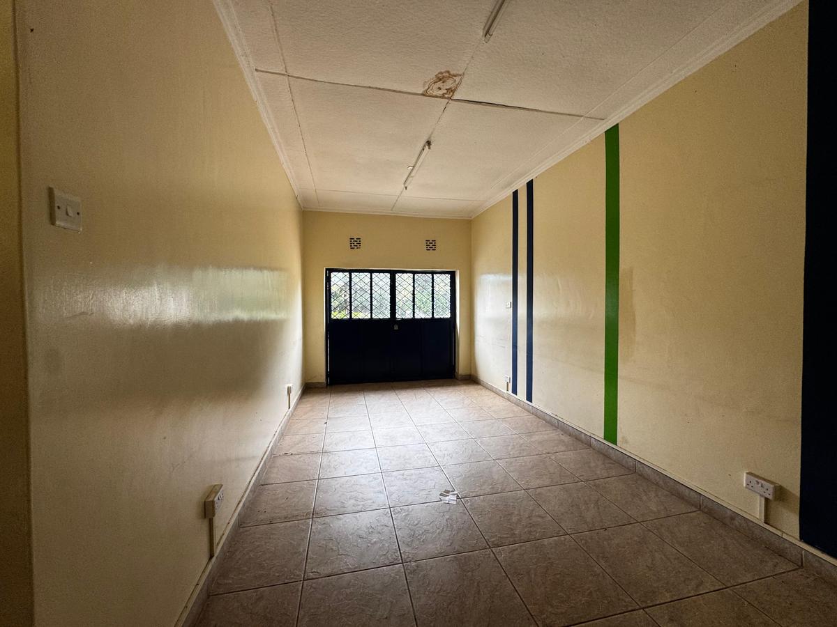 1 ac Commercial Property with Parking in Riverside - 11