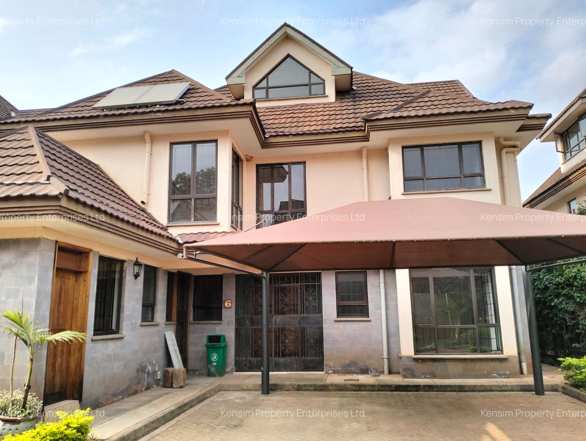 4 Bed Townhouse with En Suite in Runda - 1