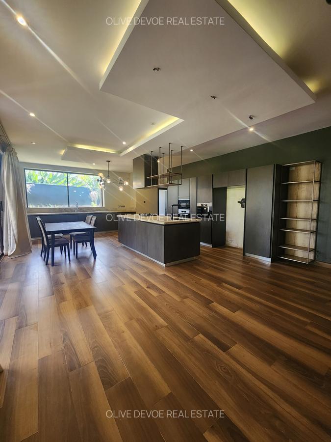 5 Bed Villa with En Suite in Runda - 7