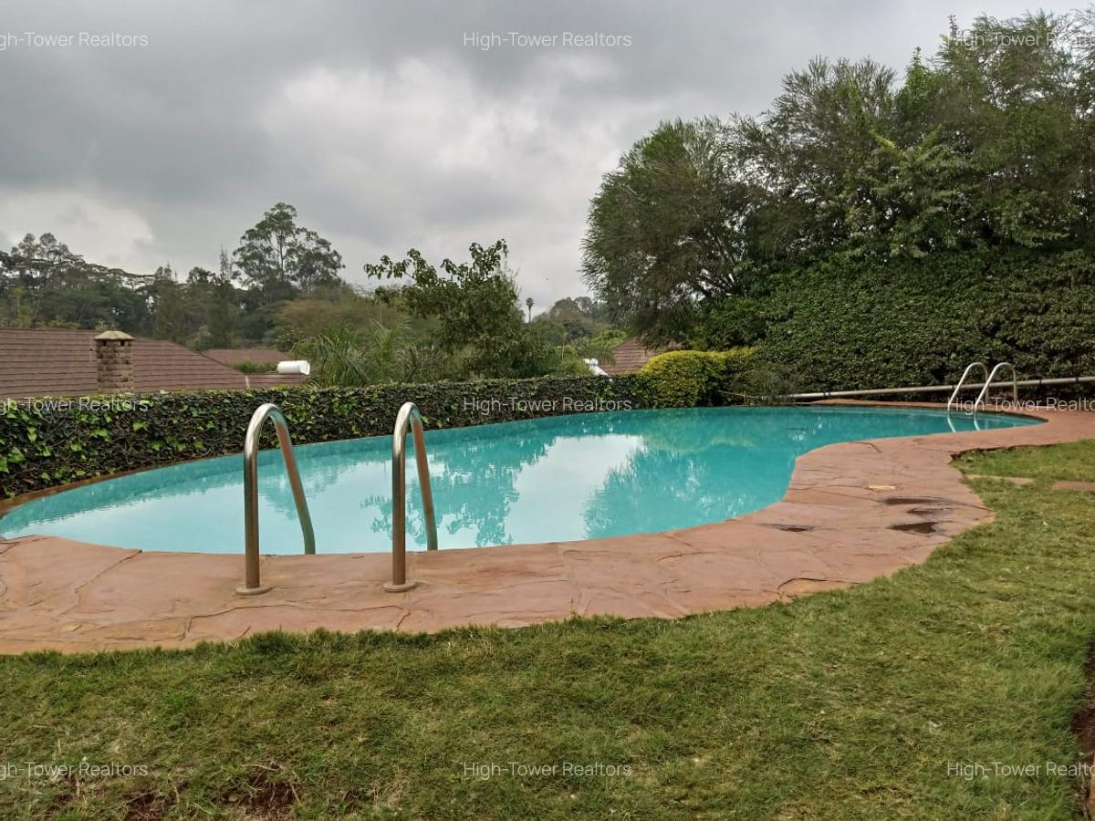 4 Bed House with En Suite in Karen - 2