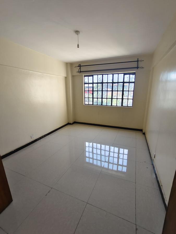 2 Bed Apartment with Parking in Kilimani - 12