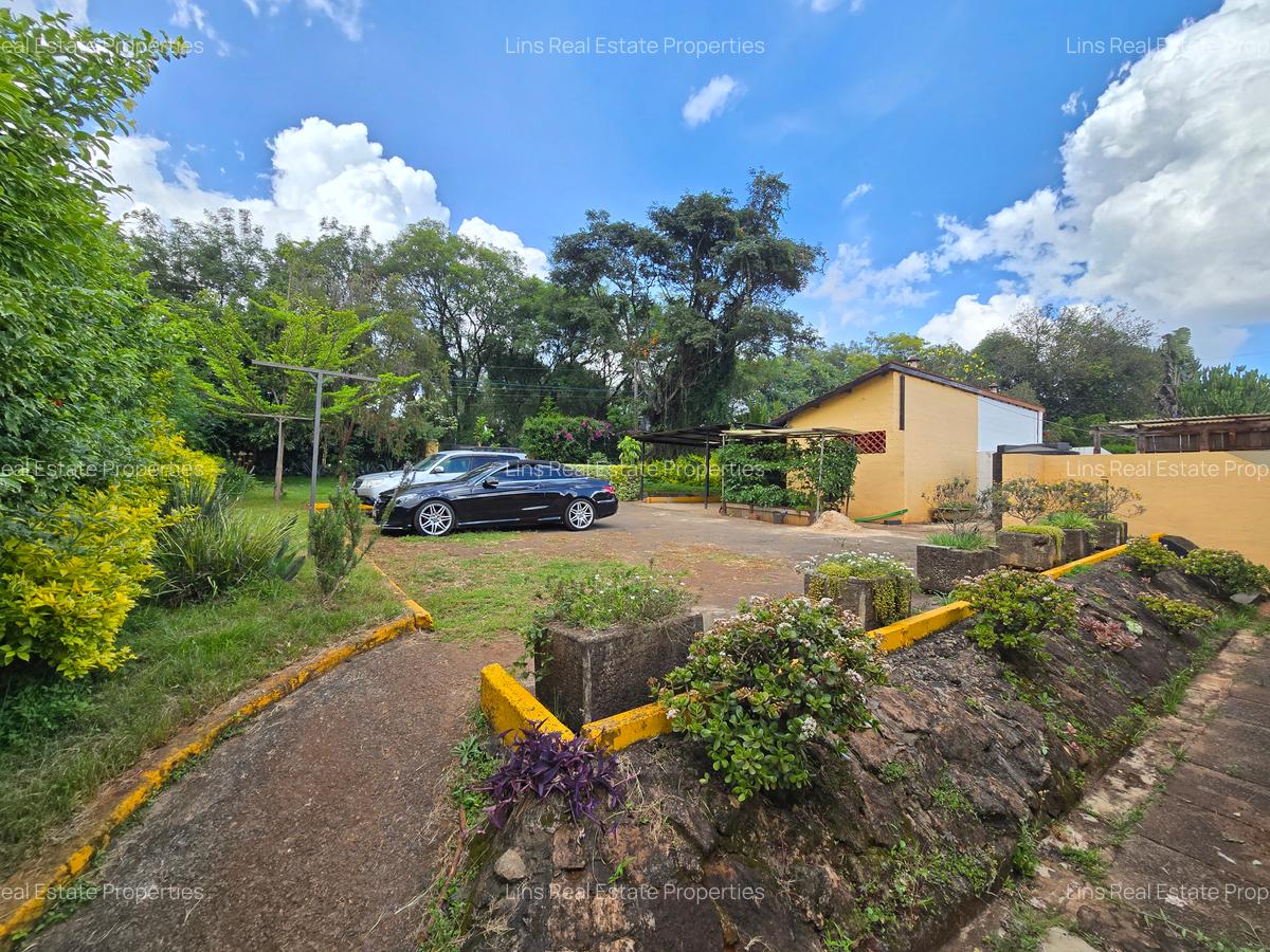 4 Bed House with En Suite in Loresho - 3