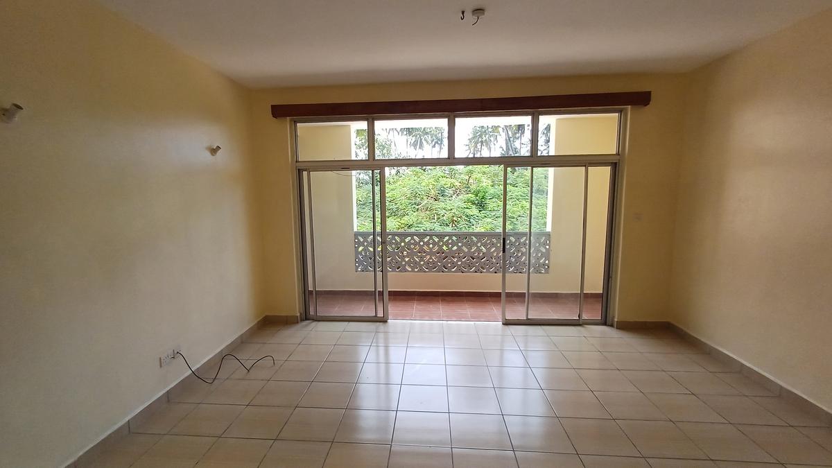 2 Bed Apartment with En Suite in Shanzu - 16