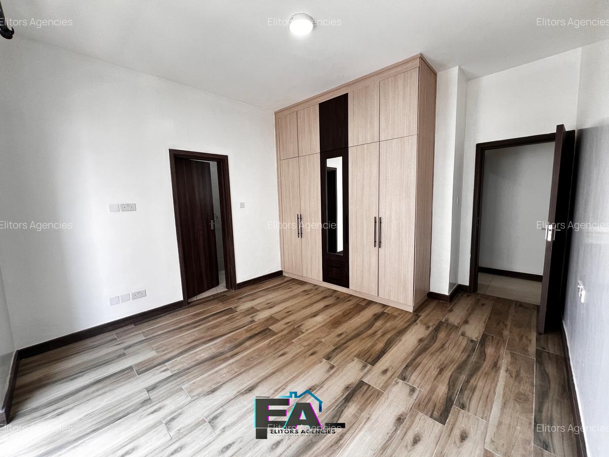 2 Bed Apartment with En Suite at Argwings Kodhek Road - 11