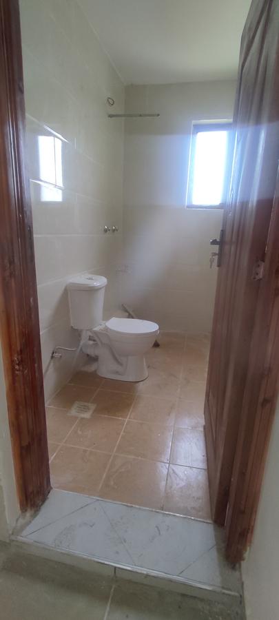 Serviced 3 Bed Apartment with En Suite in Thome - 8