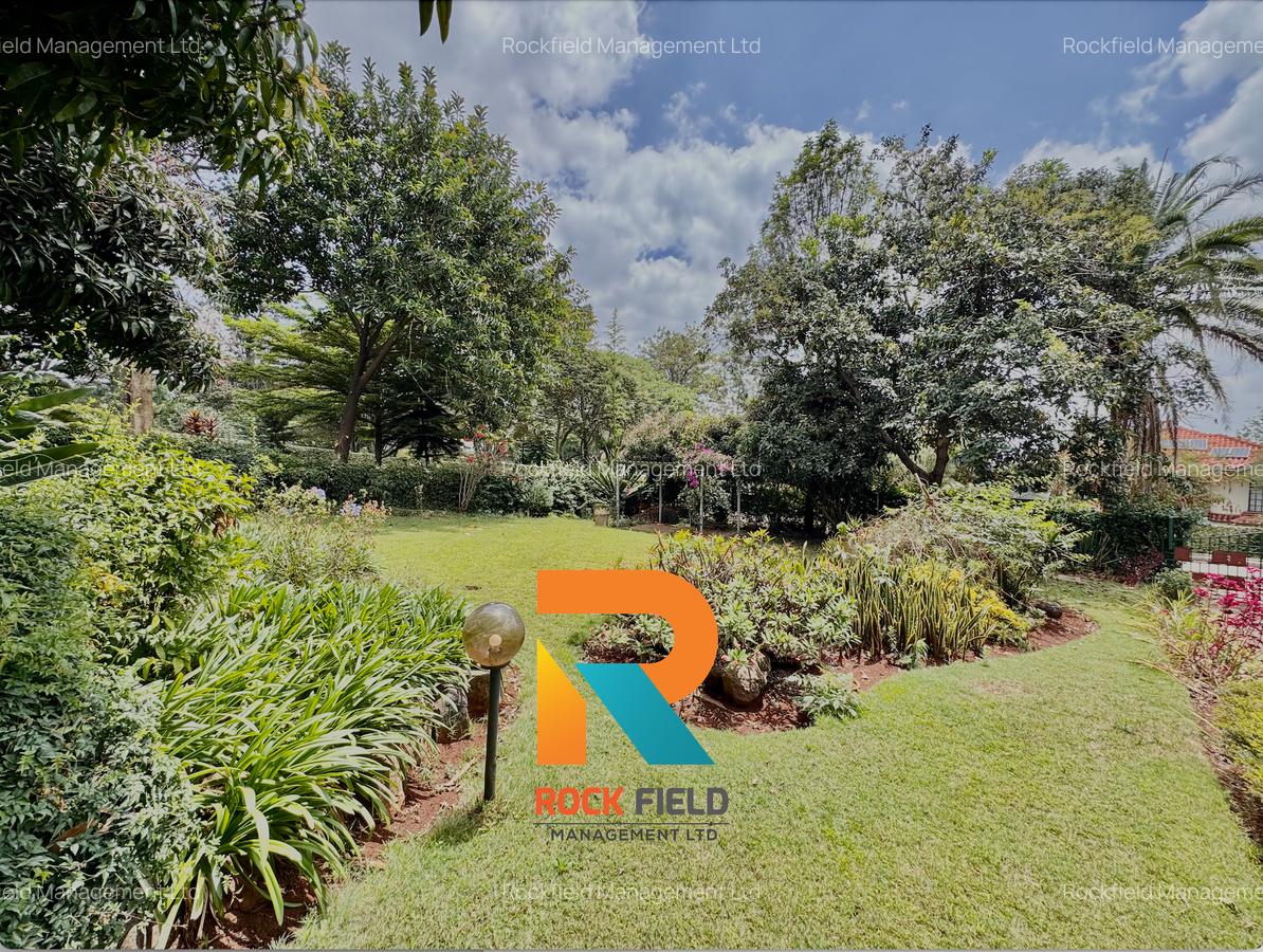 4 Bed Townhouse with En Suite in Rosslyn - 20