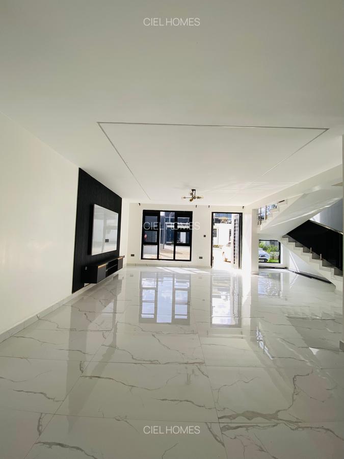 5 Bed Villa with En Suite at Kwa Kairu - 3