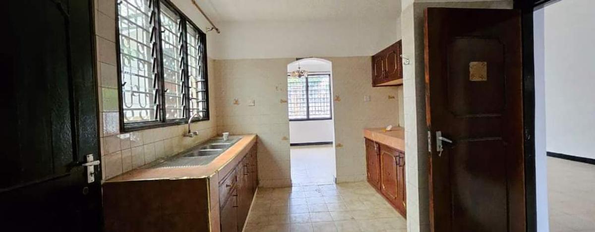 4 Bed Townhouse with En Suite at Nyali - 7