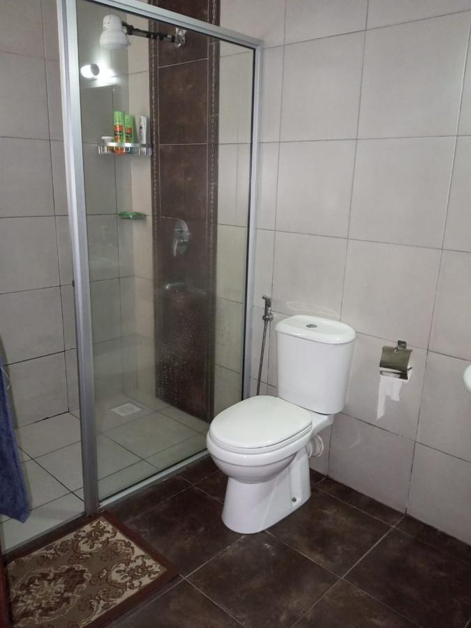 3 Bed Apartment with En Suite in Parklands - 14