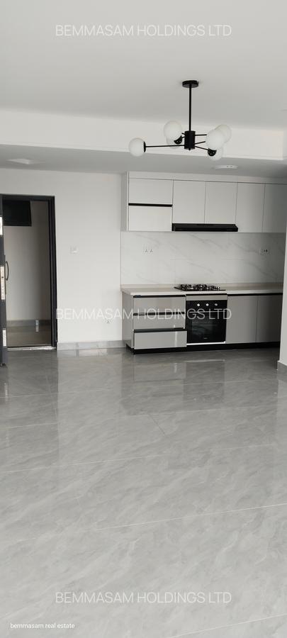 2 Bed Apartment with En Suite at Waiyati Way - 15