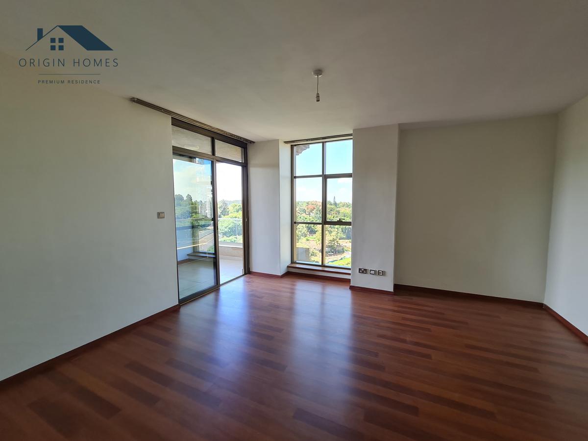 3 Bed Apartment with En Suite at Westlands - 10