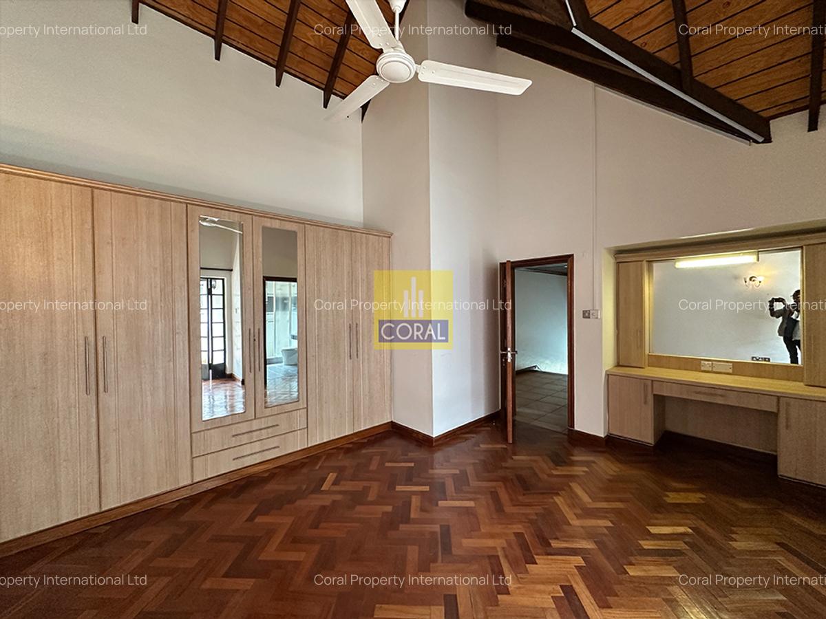 5 Bed Townhouse in Lavington - 7