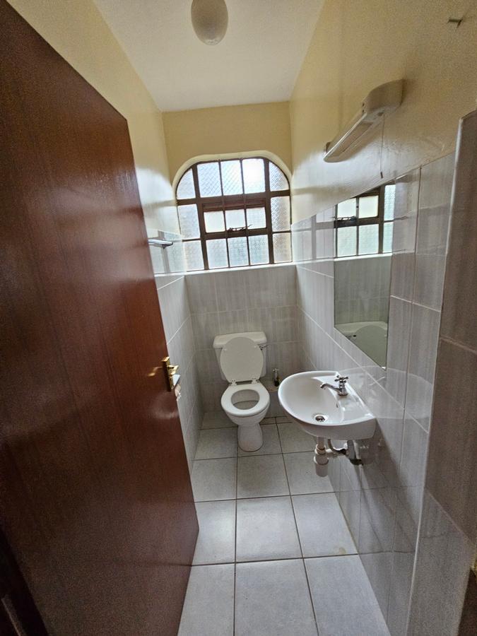 3 Bed Apartment with En Suite at Kilimani - 12