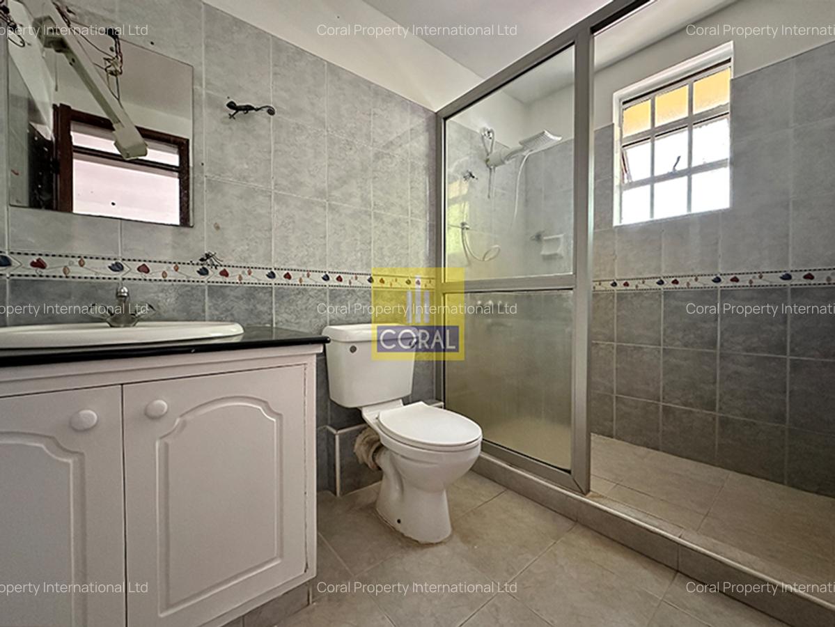 4 Bed Apartment in Westlands Area - 14