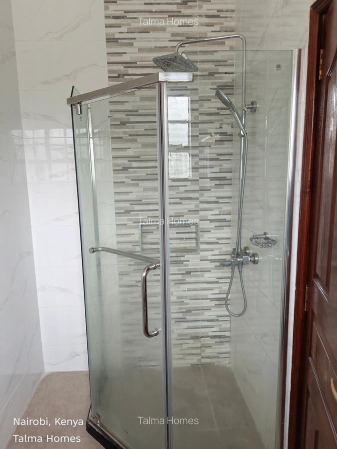 4 Bed Townhouse with En Suite at Lavington - 15