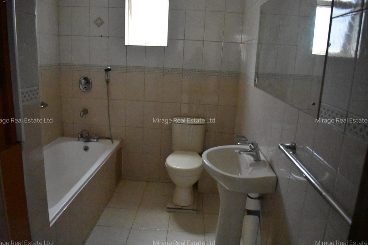 4 Bed Apartment with Borehole in Kilimani - 11