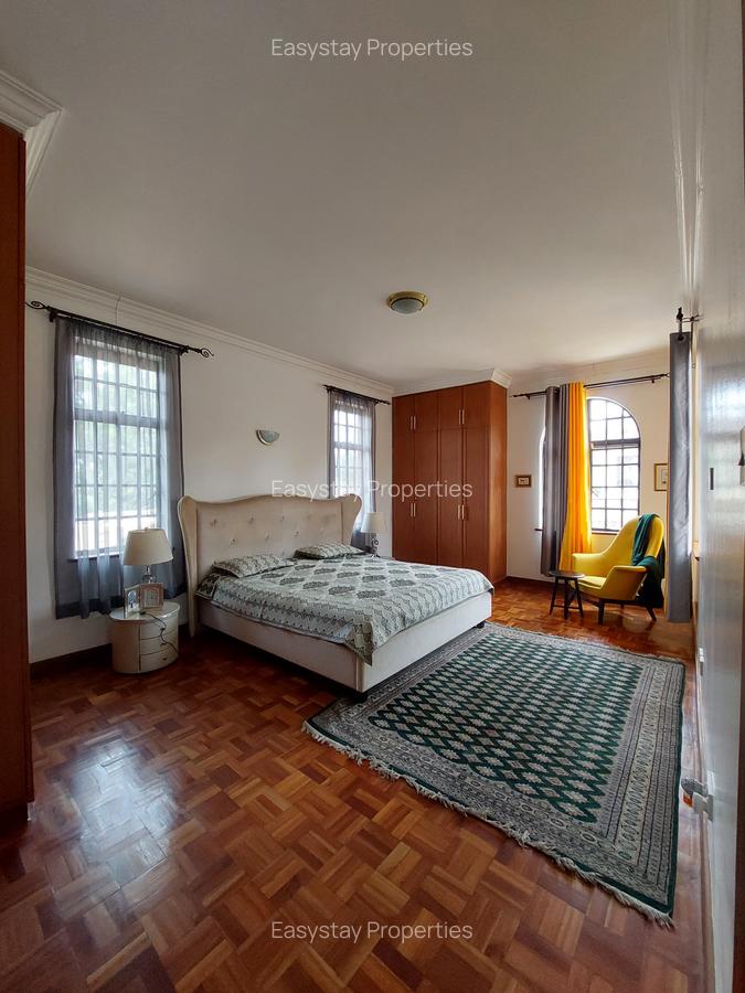 4 Bed Townhouse with En Suite in Lavington - 9