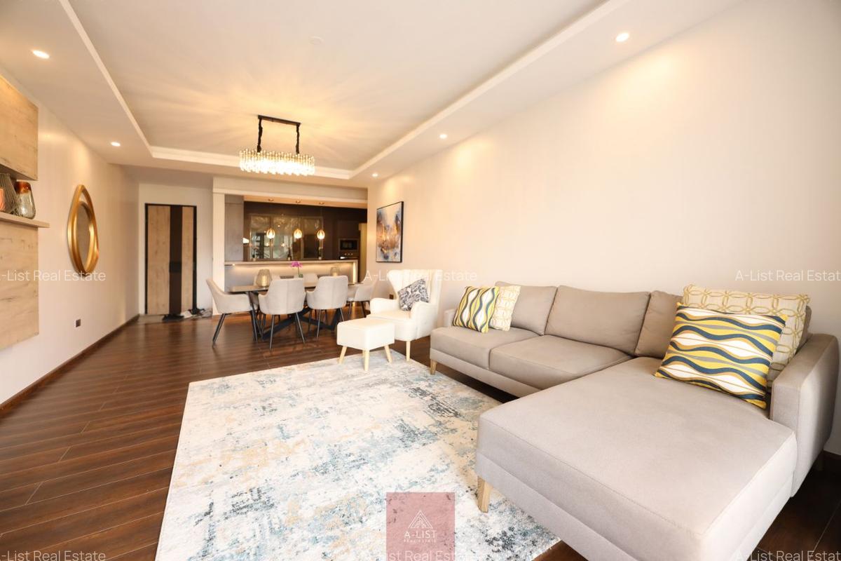 3 Bed Apartment with En Suite at Brookside Drive - 1