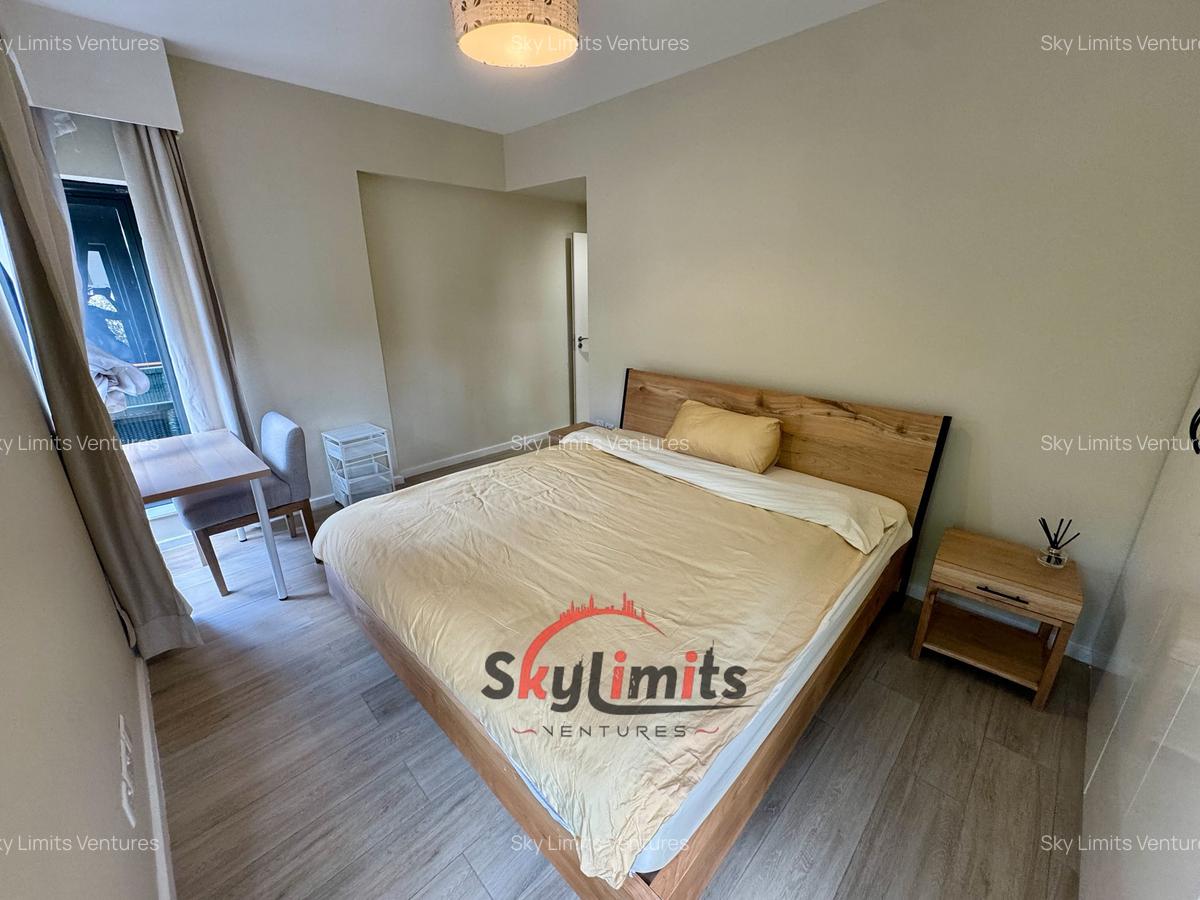 Furnished 2 Bed Apartment with En Suite at Riverside Drive - 13