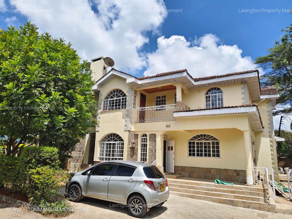 4 Bed Townhouse with En Suite at Lavington Green - 13