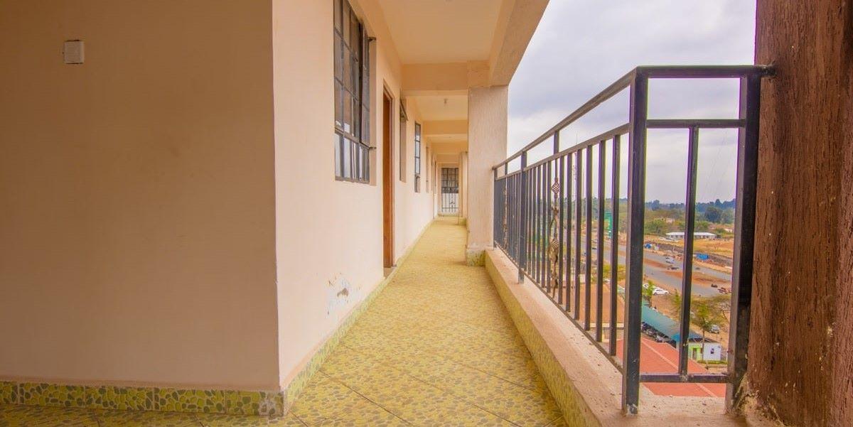 Serviced 1 Bed Apartment with En Suite at Lenana - 3