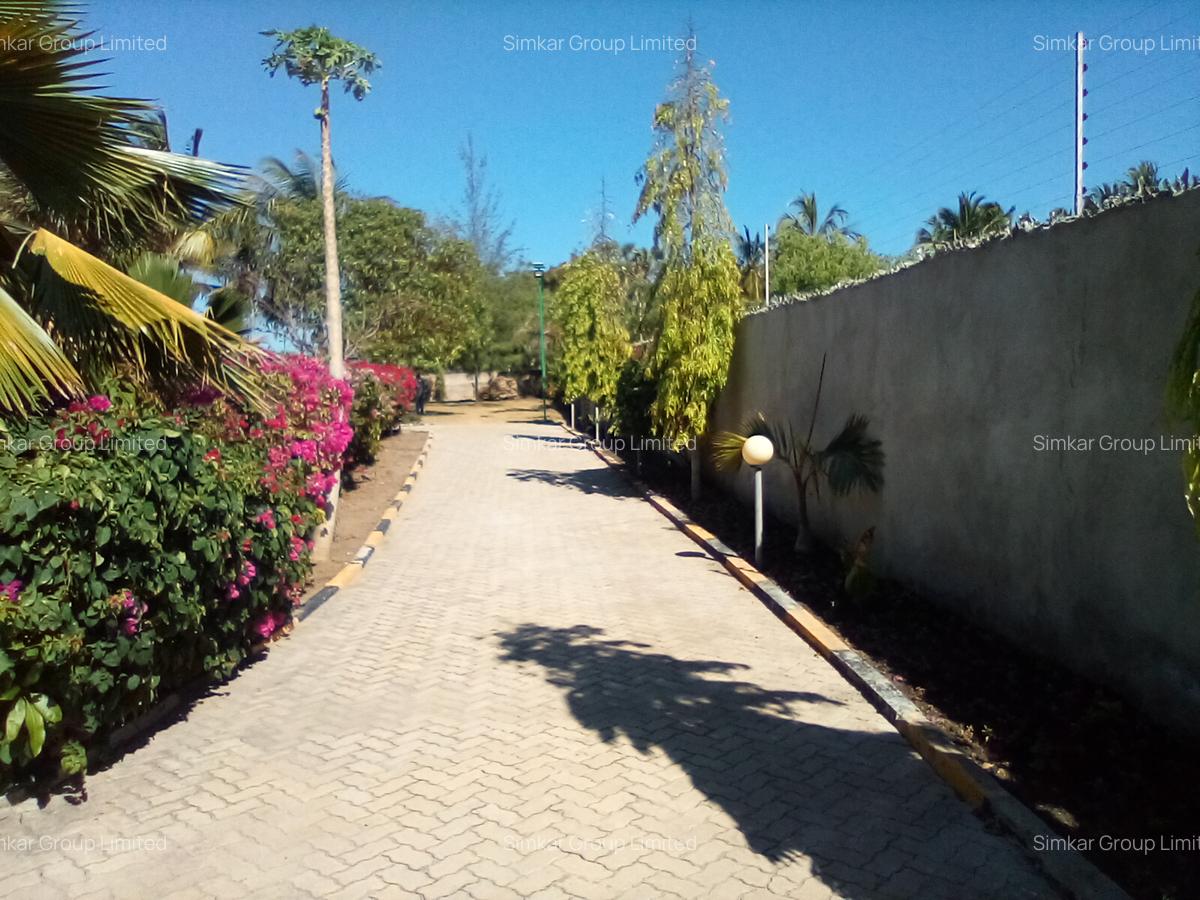 3 Bed Villa with En Suite at Diani - 2