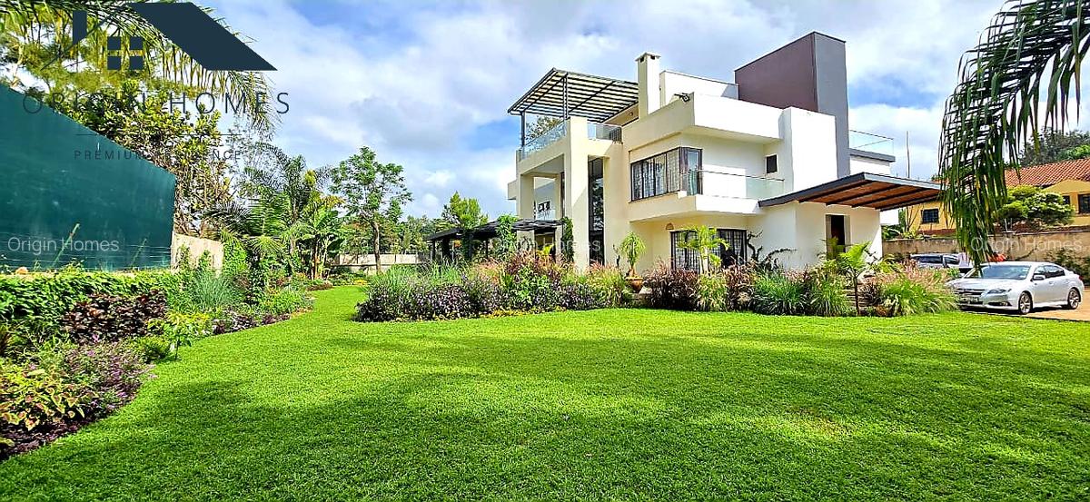 5 Bed House with En Suite at Runda - 1