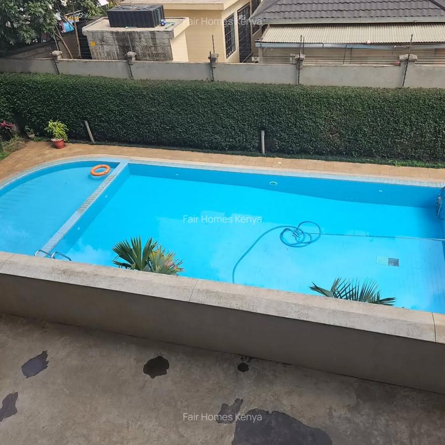 2 Bed Apartment with En Suite at Othaya Road - 10