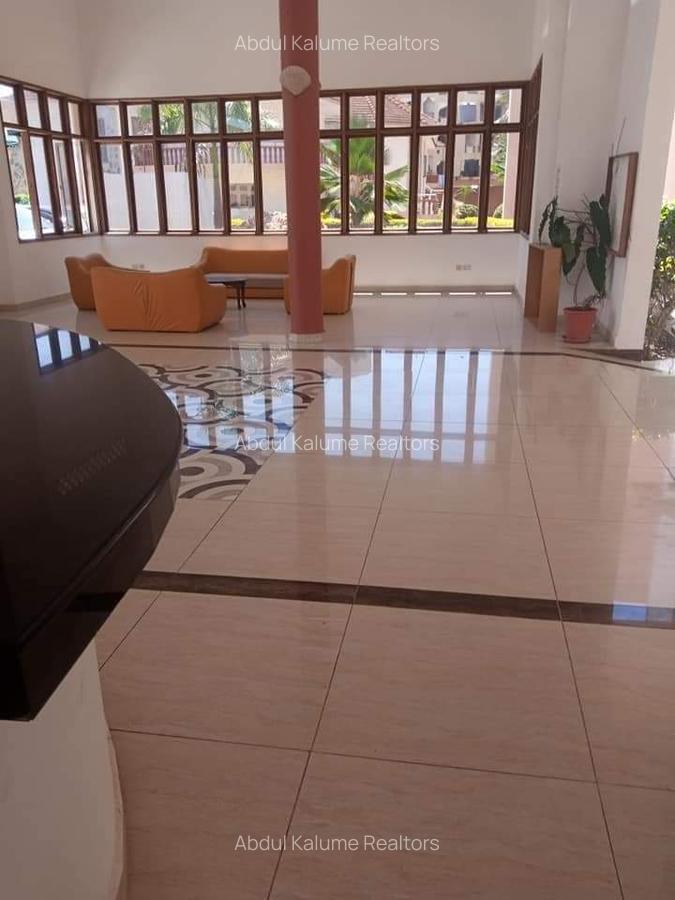 Serviced 3 Bed Apartment with En Suite at Shanzu - 12