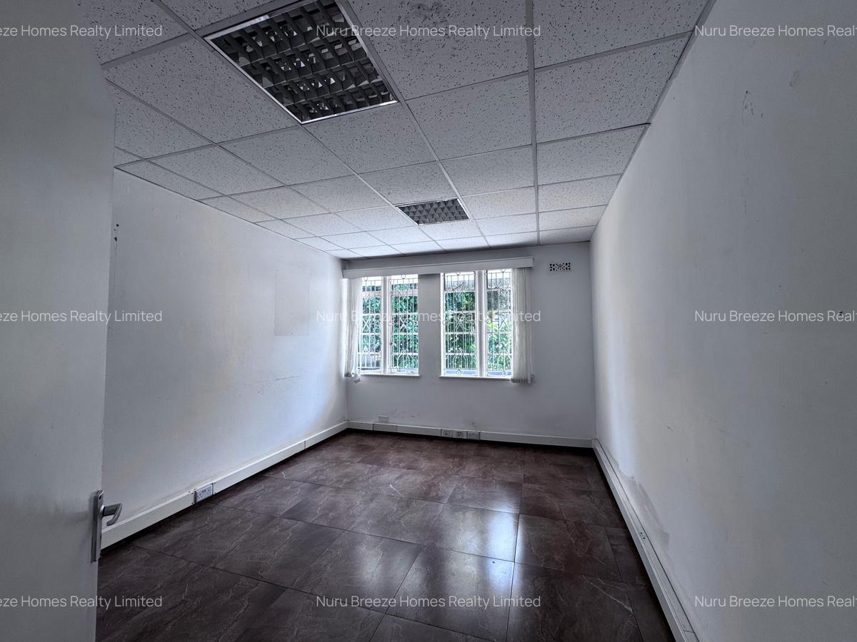 1,300 ft² Commercial Property with Parking in General Mathenge - 15