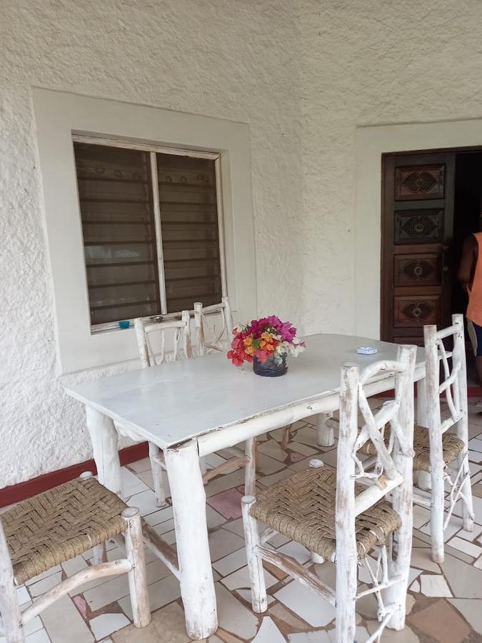 2 Bed Villa with En Suite in Diani - 5