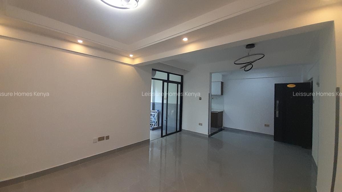 2 Bed Apartment with En Suite at Hatheru Road - 5
